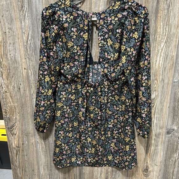 Floral Long Sleeved Mini Dress - Picture 3 of 6